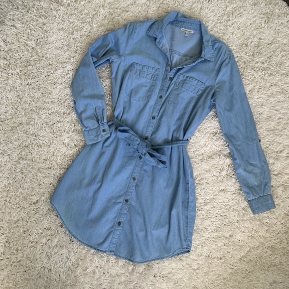 Dresses & Skirts - Denim belted Dress